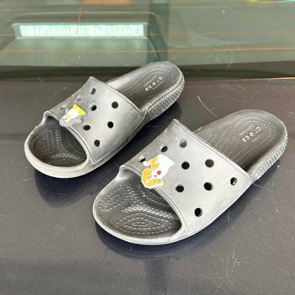 Crocs Kids Classic Crocs Slides Size 1 Black With Charms - Picture 3 of 9